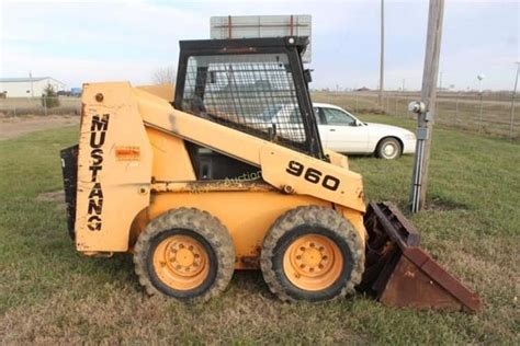 mustang 960 skid steer manual|mustang track skid steer sale.